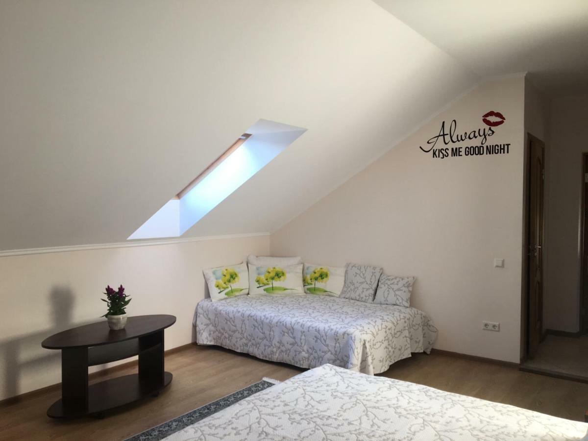Vila Renata Laure Palanga Bagian luar foto